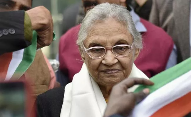 Sheila Dixit Face Tough Fight For Manoj Tiwari - Sakshi