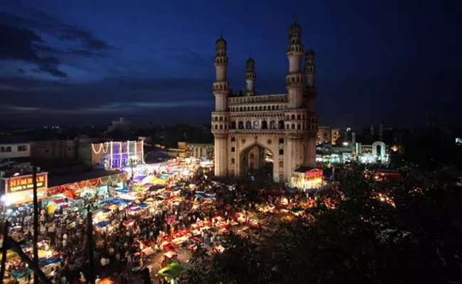 Weekend Party in Old City Charminar - Sakshi