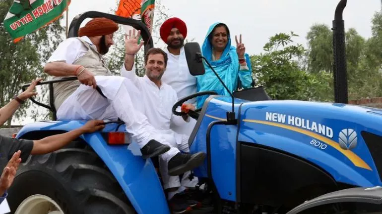 Time to  Hand over the Wheels to Rahul Says Punjab cm - Sakshi