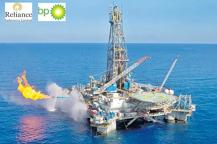 RIL-BP makes 1st oil block bid in a decade - Sakshi