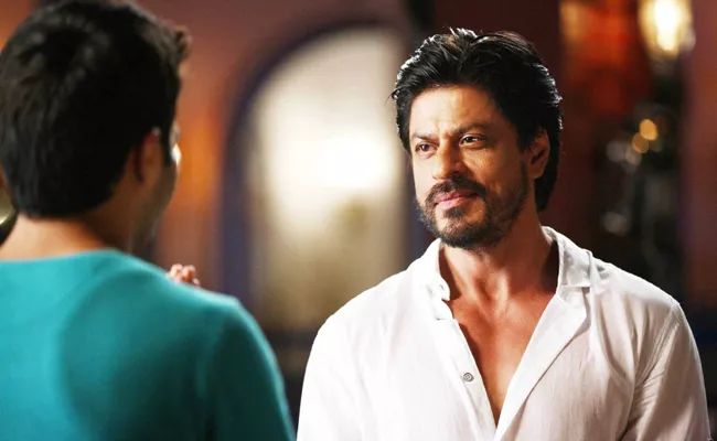 Shah Rukh Khan to Have an Extended Cameo in Mental Hai Kya - Sakshi