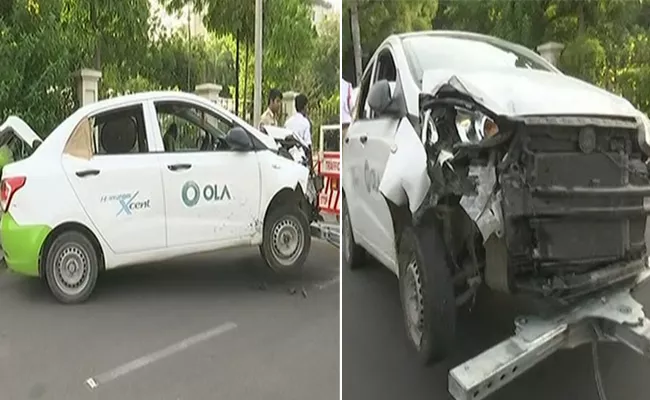 Ola cab hit to barricade in CM camp office at punjagutta - Sakshi