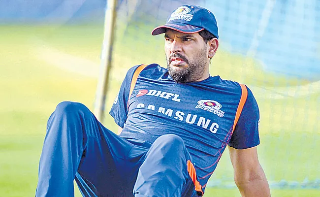 Yuvraj Singh considering retirement may seek BCCI permission to play private T20 leagues - Sakshi