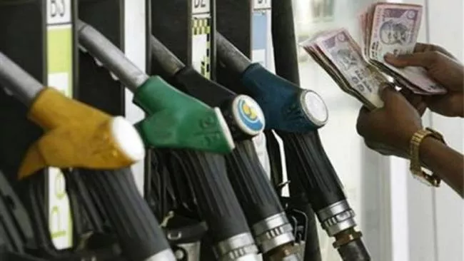 Petrol prices increased by 5 paise & diesel prices by 9-10 paise across 4 major cities - Sakshi