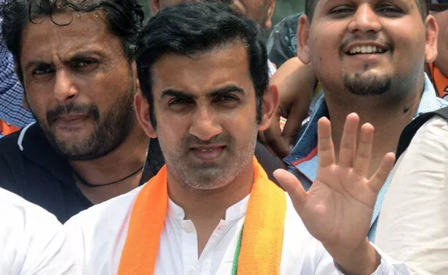 BJPs Gautam Gambhir Leads In East Delhi - Sakshi