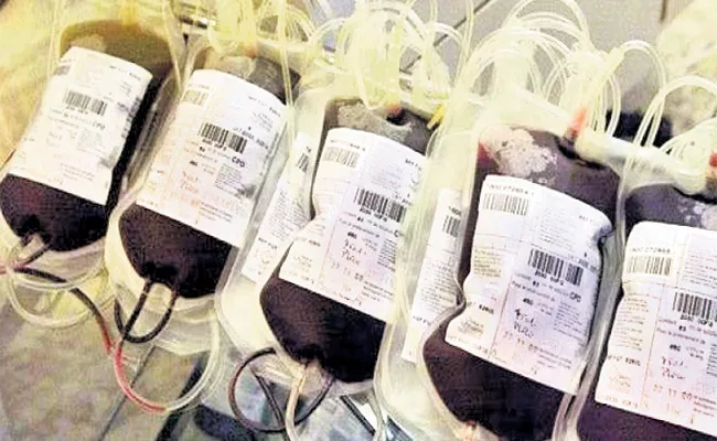 Blood Shortage in Blood Banks in Hyderabad - Sakshi