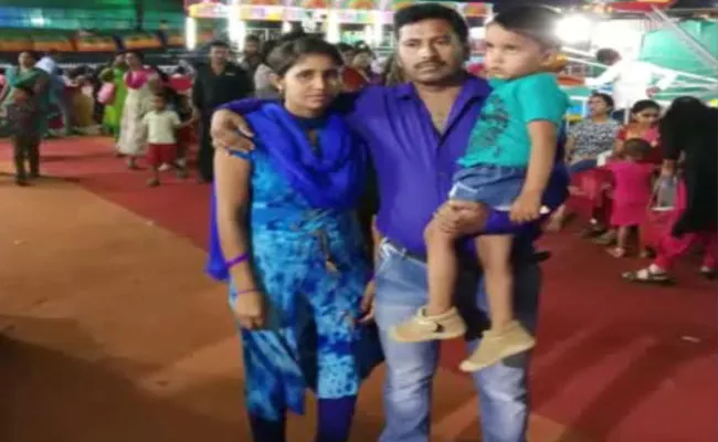 Man Killed His Wife And Four Year Old Son In Hyderabad - Sakshi