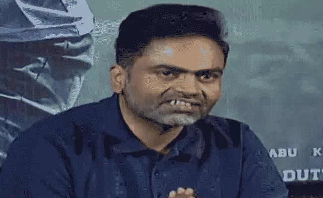 Vamshi Paidipally Felicitated Farmers In Khanapur - Sakshi