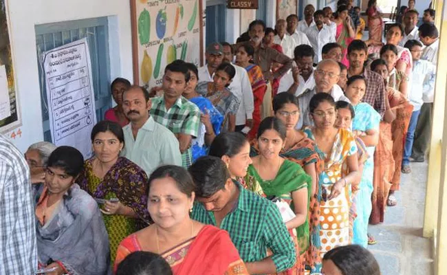 Karimnagar Voters Thinking Differently Over Recent Election Results - Sakshi