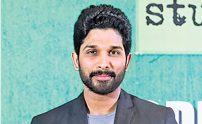 Allu Arjun reveals his next with Trivikram Srinivas will be an assured entertainer - Sakshi