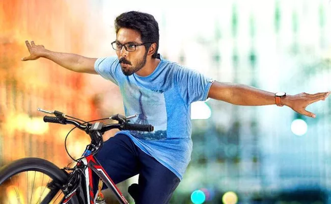 GV Prakash Starrer Ayngaran Certified U - Sakshi