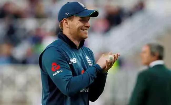 Eoin Morgan First England cricketer to play 200 ODIs - Sakshi