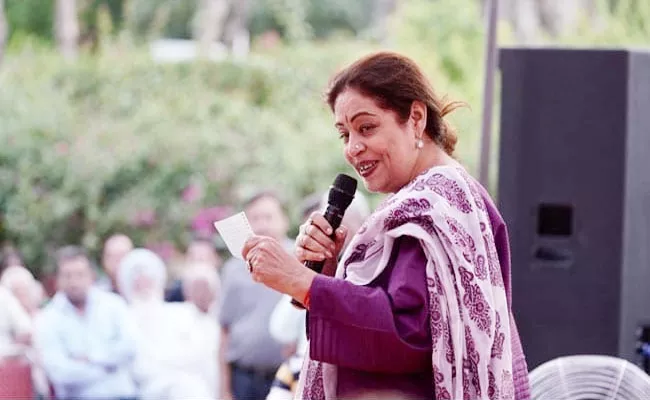 EC Seeks Kirron Kher Reply Over Campaign Video With Children - Sakshi