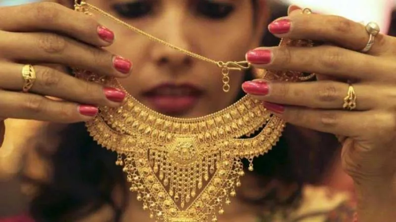 Gold demand Set To Glitter This Akshaya Trithiya - Sakshi