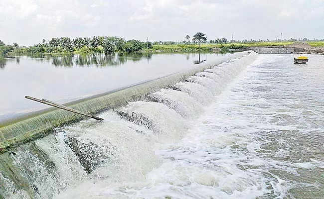 Telangana Government Plans To Construct 1200 Check Dams - Sakshi