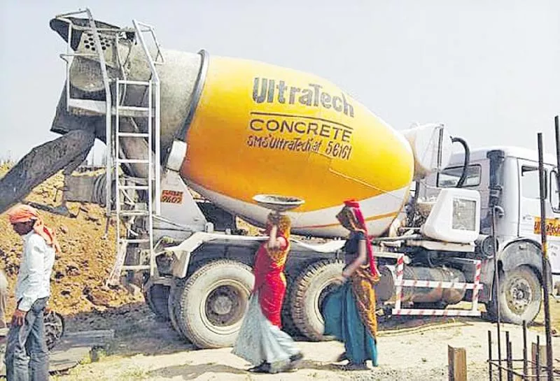 UltraTech Cement gets green nod for Rs 2,500 crore project in Andhra pradesh - Sakshi