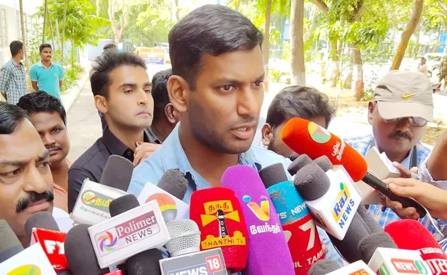 Vishal Attend Kanchipuram Crime Branch Police Inquiry - Sakshi