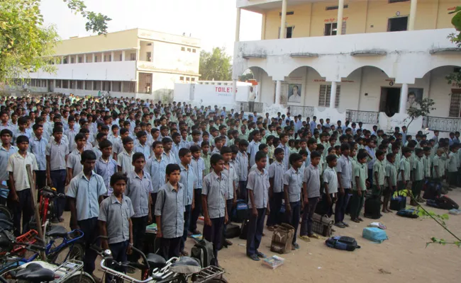 Badi Bata Program In Mahabubnagar - Sakshi