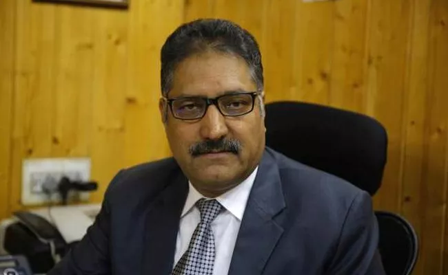 Shujaat Bukhari Wife Questions If He Did Not Deserve to Live Then who Does - Sakshi