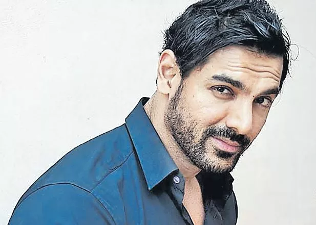 John Abraham to star in the Hindi remake of Thala Ajith Vedalam - Sakshi