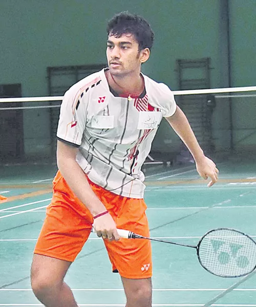 Siril Varma in Quarters of Badminton Tourney - Sakshi