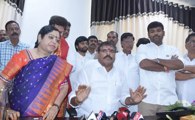 Botsa, Mopidevi, Anilkumar Takes Charges As Ministers - Sakshi