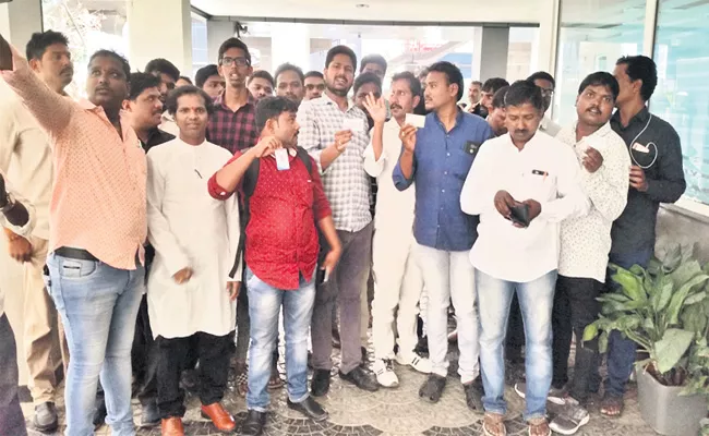 Drivers Association Protest Against Car Owner in Hyderabad - Sakshi