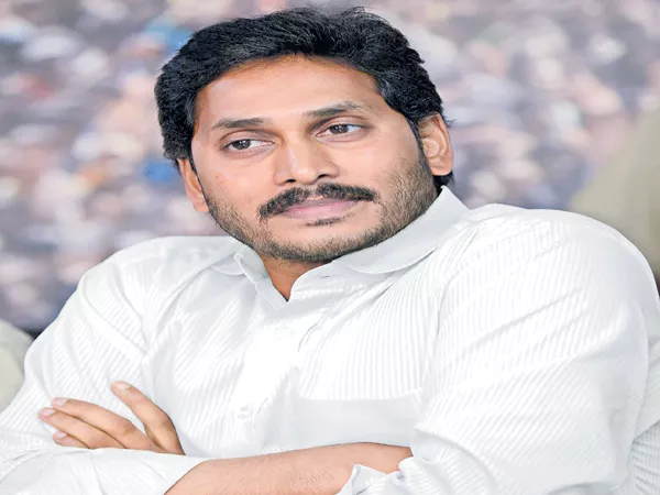  YS Jagan Mohan Reddy Review on tobacco prices crisis - Sakshi