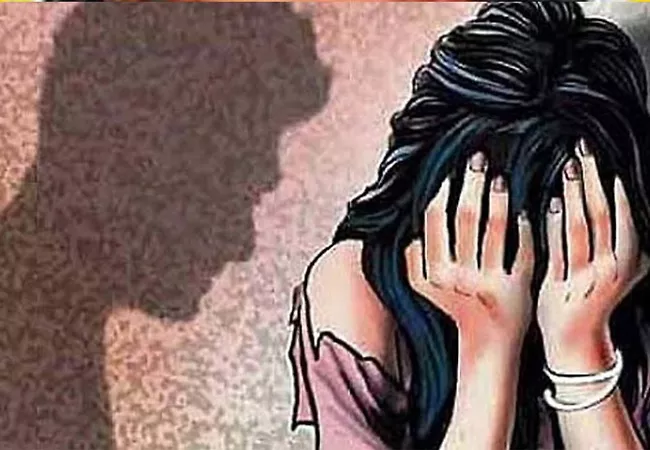 The mother Has Been sentenced To Jail In A Case Of Promoting Her Daughter's Adultery Ongole - Sakshi