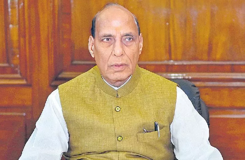 Rajnath Singh takes charge as Defence Minister - Sakshi