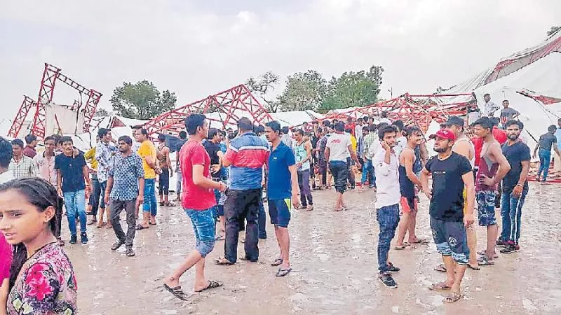  14 killed, 50 injured as tent collapses in Barmer - Sakshi