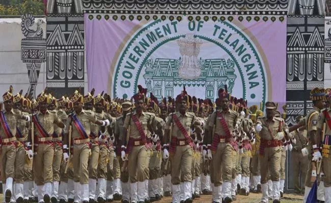 Telangana Police Department Ready To Implement Weekly Off - Sakshi