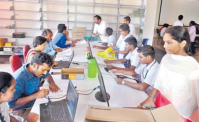 Web Options For Engineering Courses To Be From July 1 - Sakshi