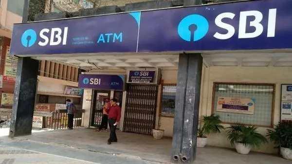 SBI reveals names of 10 big  wilful defaulters - Sakshi