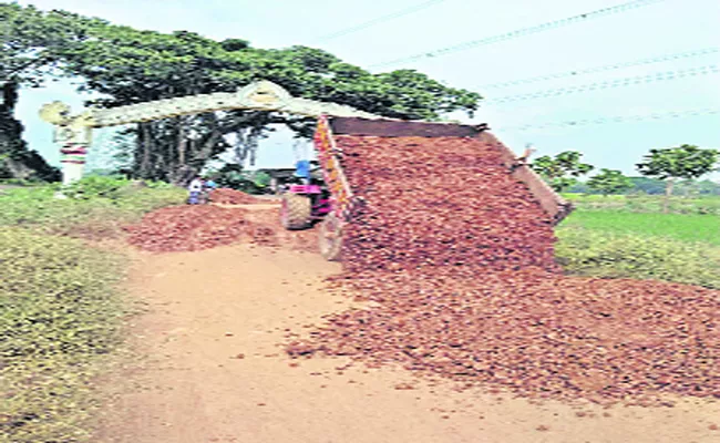 Illegally Gravel  Mafia In Srikakulam - Sakshi