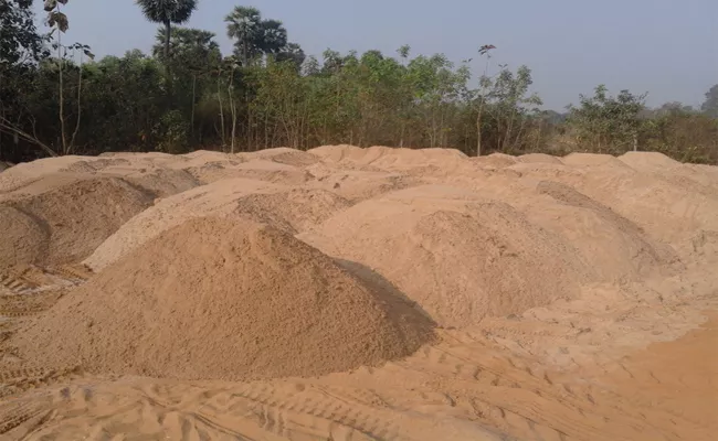 Illegal Sand Mining In Srikakulam - Sakshi