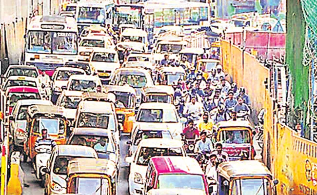 New Proposals To Be Made To Clear Traffic Issues In Hyderabad City - Sakshi