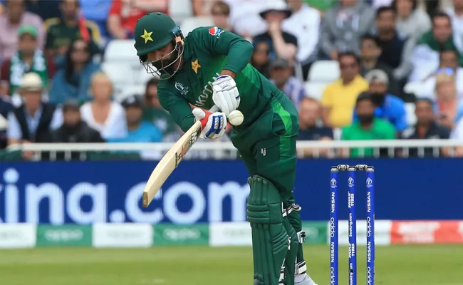 Babar Azam and Hafeez Fifties As England Struggle - Sakshi