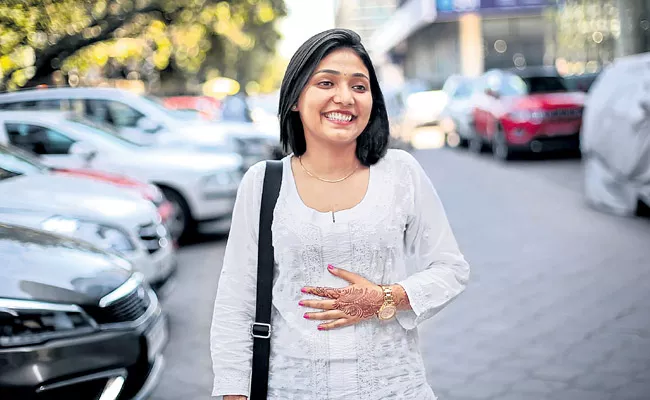 Need a Life Partner to support achievements - Sakshi