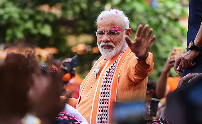 Upper Castes and Rich Section Support Modi in Lok sabha Elections - Sakshi