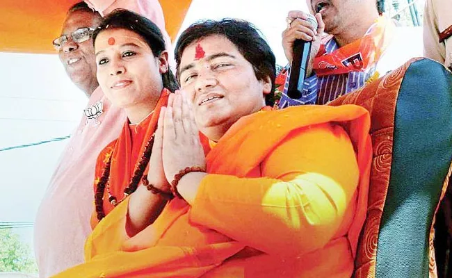 Sadhvi Pragya Wants To Meet PM Modi If Got Opportunity - Sakshi