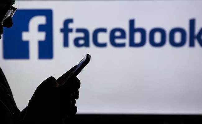 Facebook suspends app pre installs on Huawei phones - Sakshi