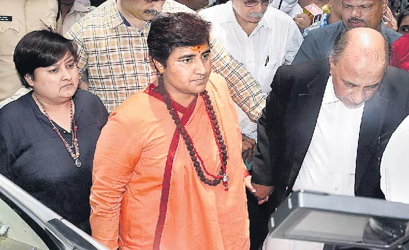 Pragya Singh Thakur attends hearing in Mumbai court - Sakshi