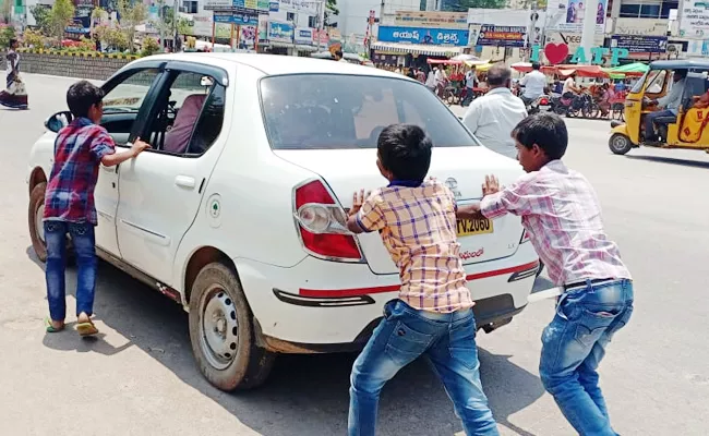 Car Repair in School Function Anantapur - Sakshi