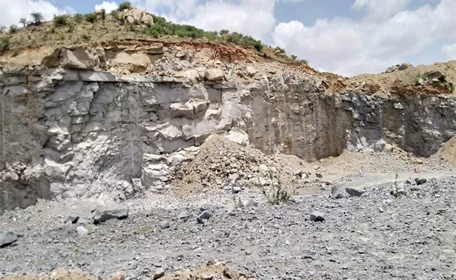 Illegal Mining In Madakasira - Sakshi