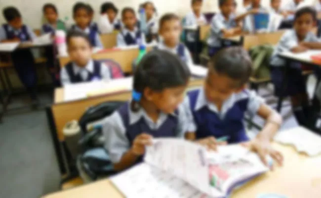 RTE Quota Till Class 8, Students in Jaipur Go Back to Streets - Sakshi