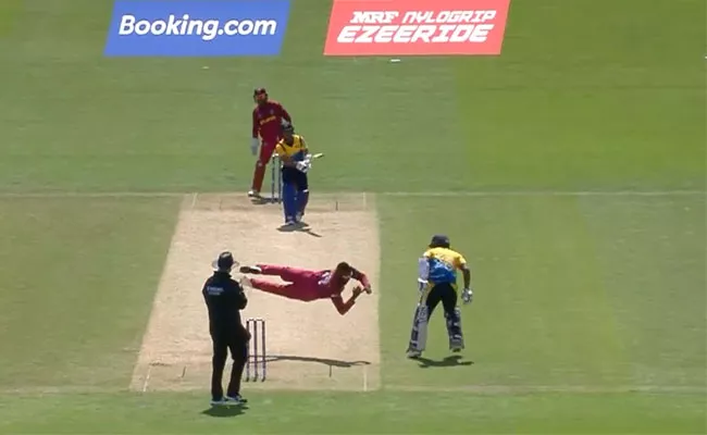 Fabian Allen dismisses Kusal Mendis With Brilliant Catch - Sakshi