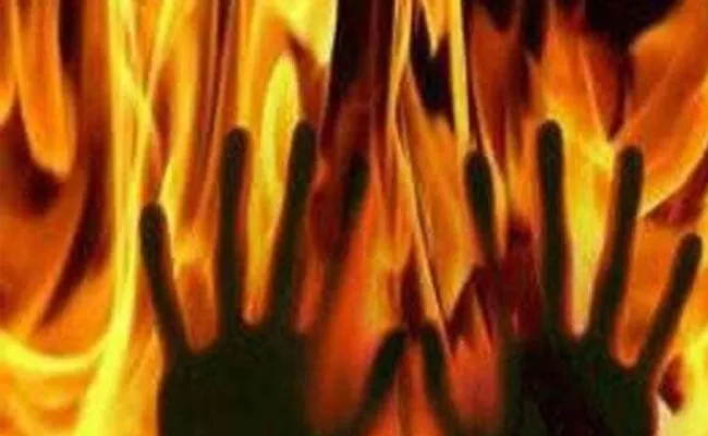 Jobless Man Set Himself On Fire At Narsapur - Sakshi