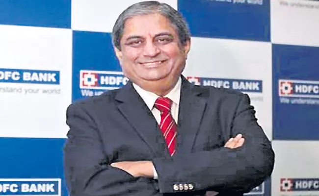 Aditya Puri Advice to HDFC Banking Service - Sakshi