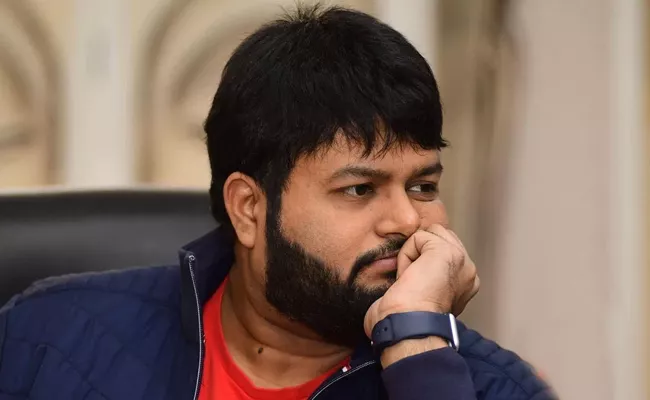 Trolls on Music Director Thaman Facebook Post - Sakshi